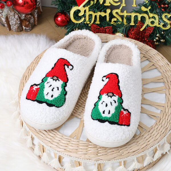 Unisex Santa Claus Plush Slippers | Cozy Christmas Indoor Footwear for Couples - Image 4