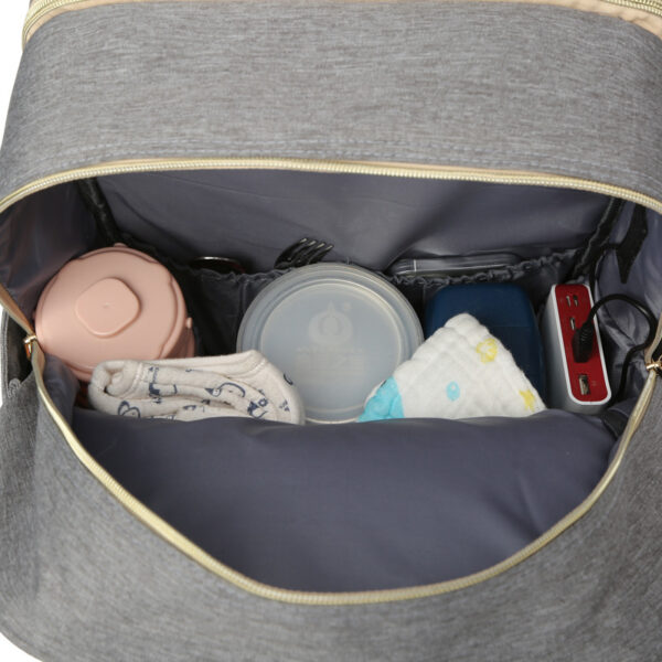 Large Capacity Diaper Bag Backpack – Multi-Function Mommy Bag for Travel & Baby Essentials (30x16x41cm) - Image 4